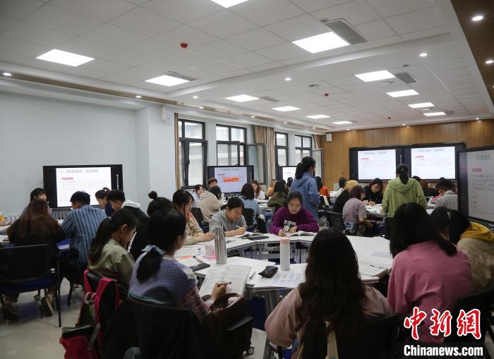 中軟國際與福建師范大學福清分校合作共建教育部-國家級大學生創新創業實踐平臺